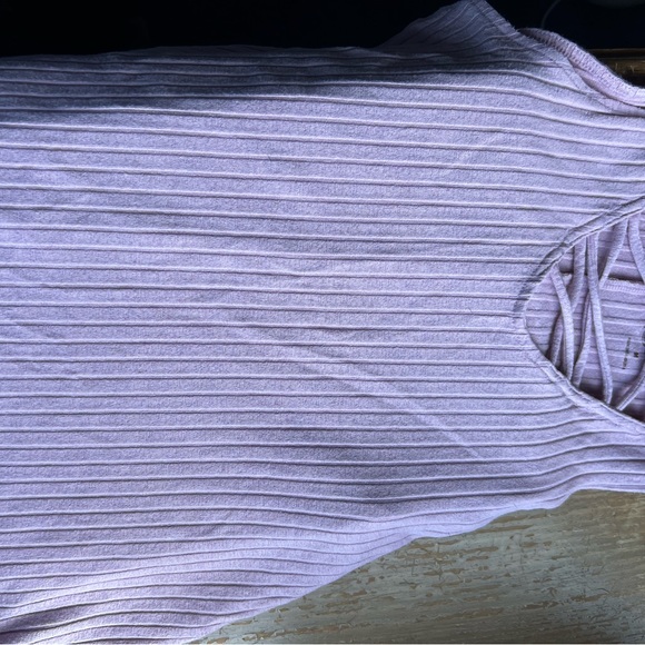 Dusty pink super soft tank top - Picture 2 of 3